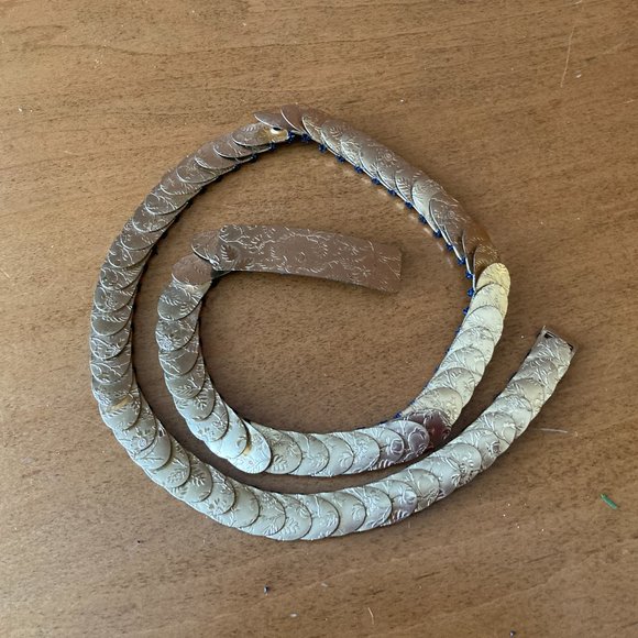 Vintage Metal Belt Gold Tone - Picture 4 of 14